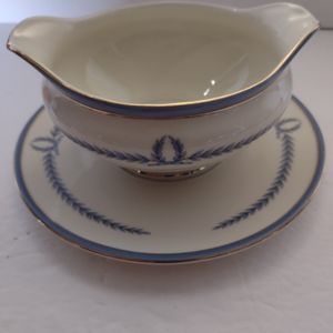 Vintage Baronet Bohemia Czechoslovakia Gravy Dish (The Trend) Blue/Ivory